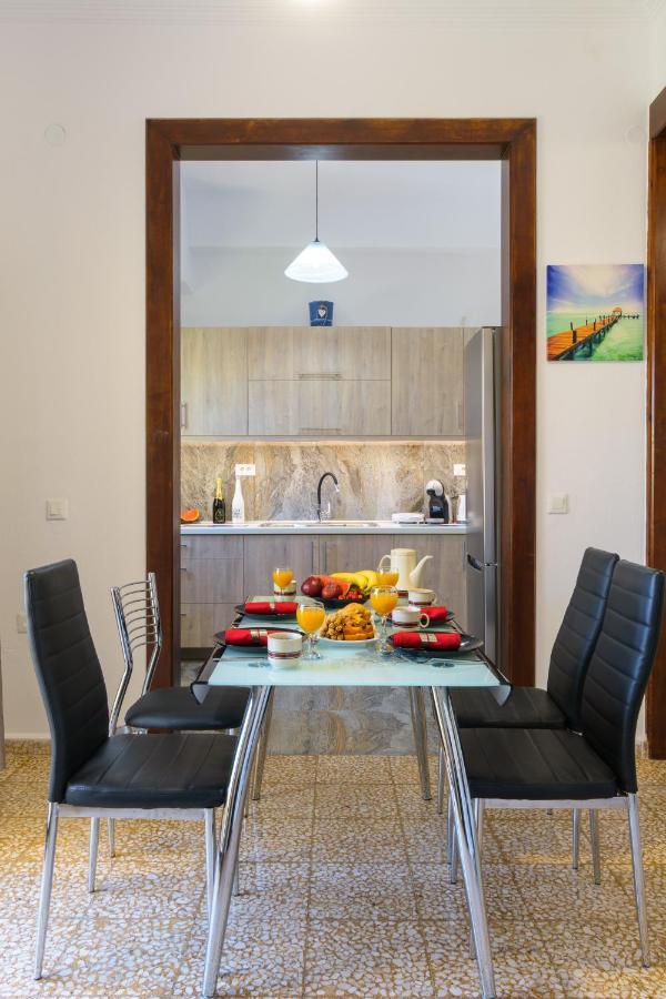 House For Families Near The Lake Агиос-Николаос Экстерьер фото